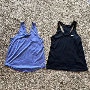 Nike Racerback Dri Fit Workout Tops Women’s Size Medium